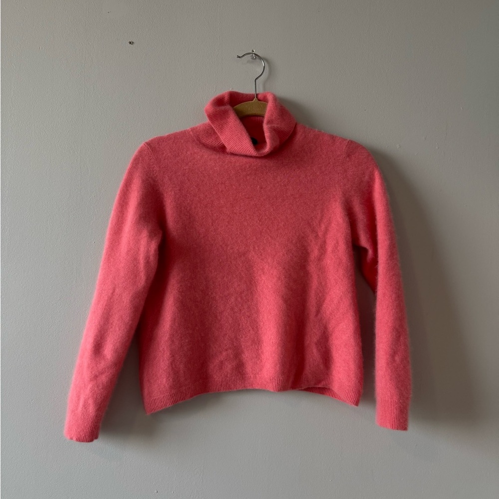CASHMERE - Women's Pink Turtleneck Sweater Soft Cozy Knit